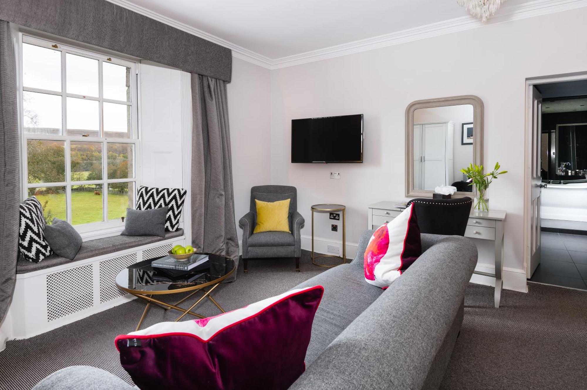 The Old Manse of Blair, Boutique Hotel&Restaurant Blair Atholl Extérieur photo